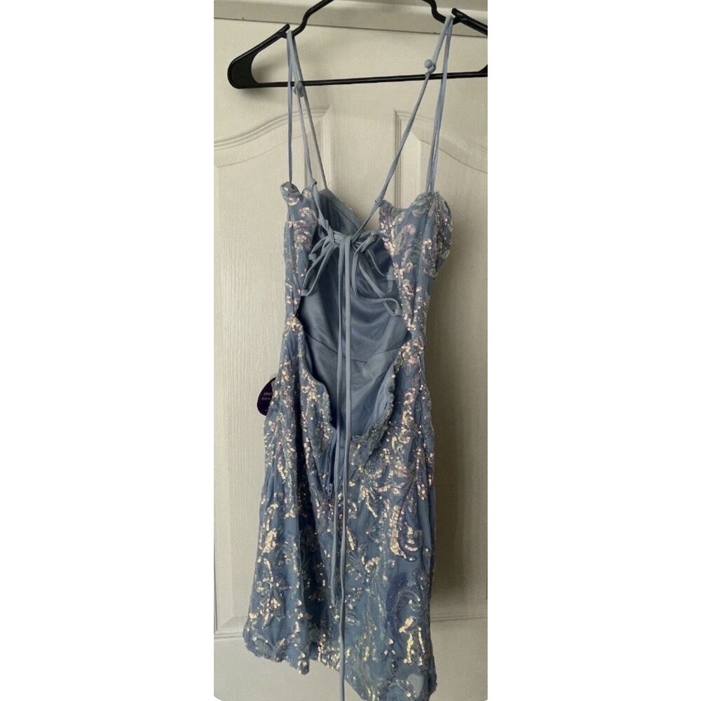 Windsor Sequin Mini Dress Sz XS Sparkle Lace Up Back Homecoming Prom Party Blue - Picture 2 of 2